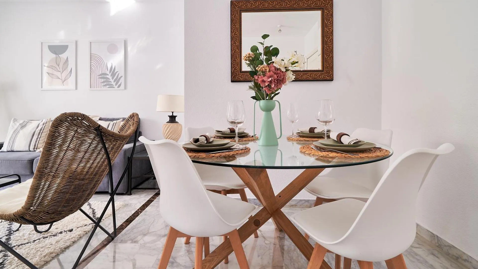 아파트 Marbella Banus Suites - Banus Rio Verde Beachside 스페인